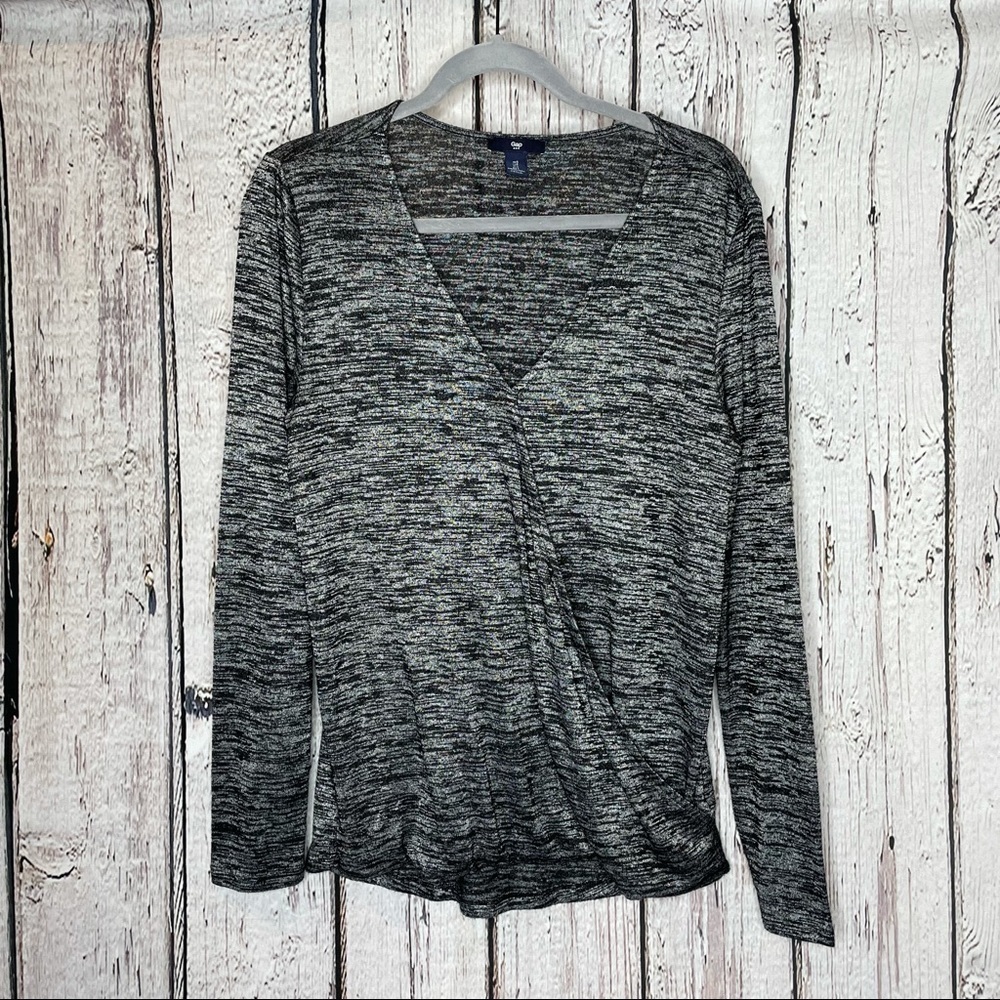 GAP V-Neck Charcoal Heather Gray‎ Black Faux Wrap Shirt Long Sleeve Size Small